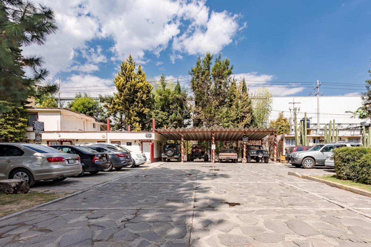 Ayenda Meson Del Rio Hotel Tepotzotlan Exterior photo