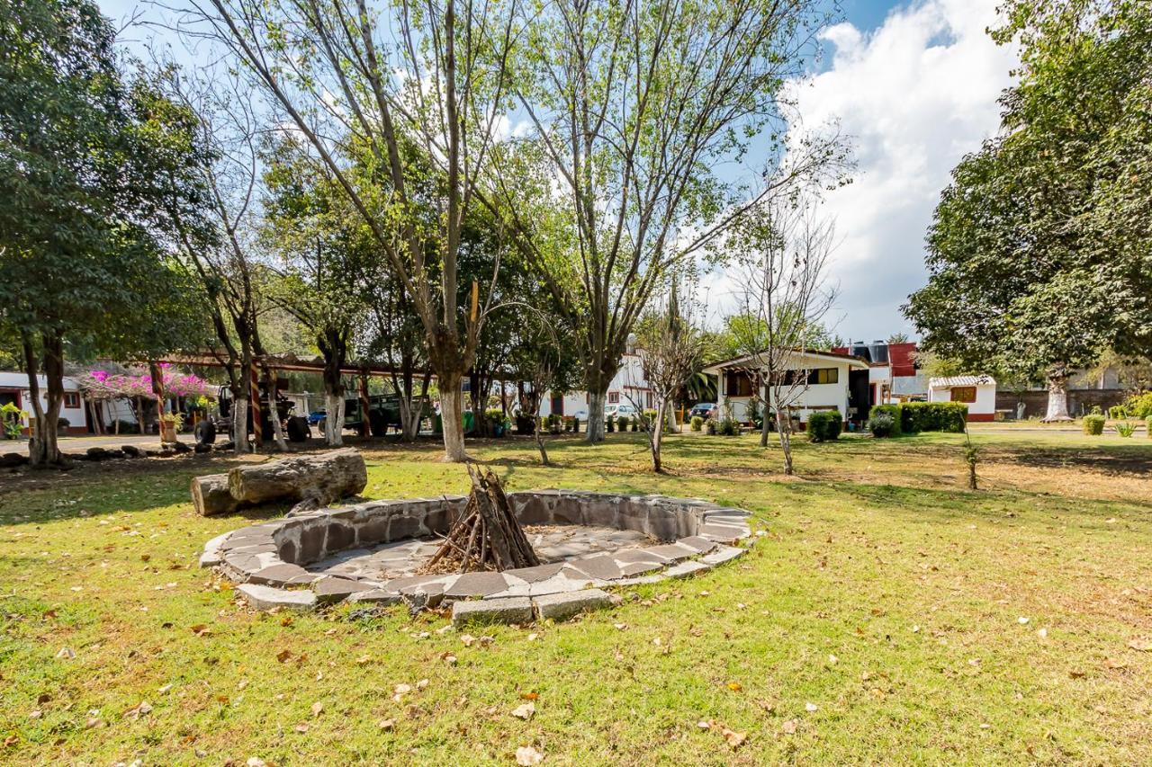 Ayenda Meson Del Rio Hotel Tepotzotlan Exterior photo